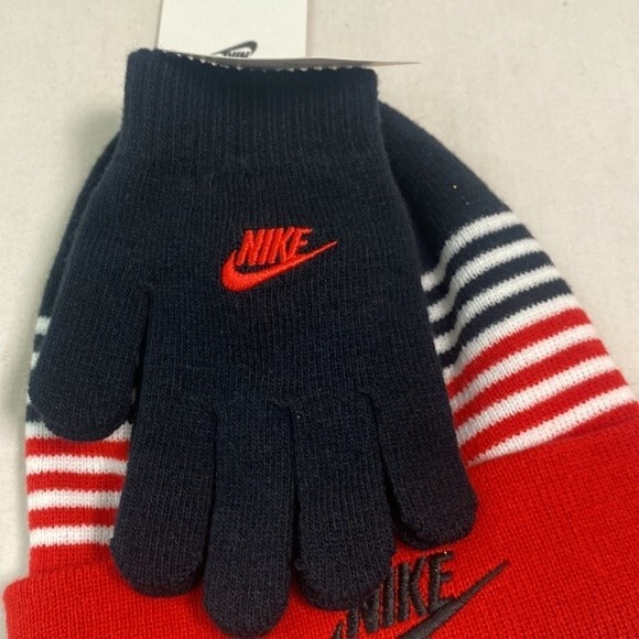 new NIKE knit beanie hat set black gloves boys stripes gorp outdoor winter - Picture 5 of 5